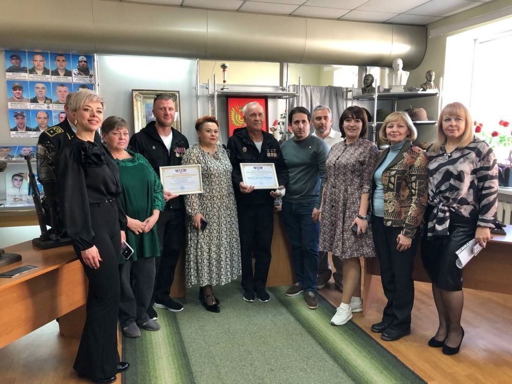 В Ждановке прошло открытие выставки «Человек металла и огня»