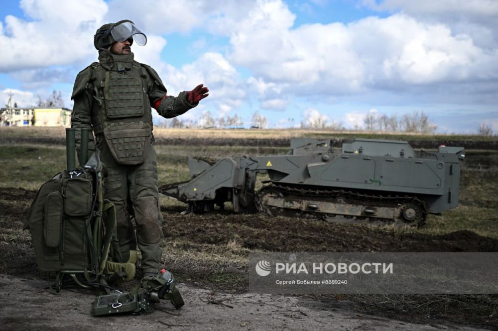 22 года на очистку земли: как киевский режим превратил Донбасс в минное поле