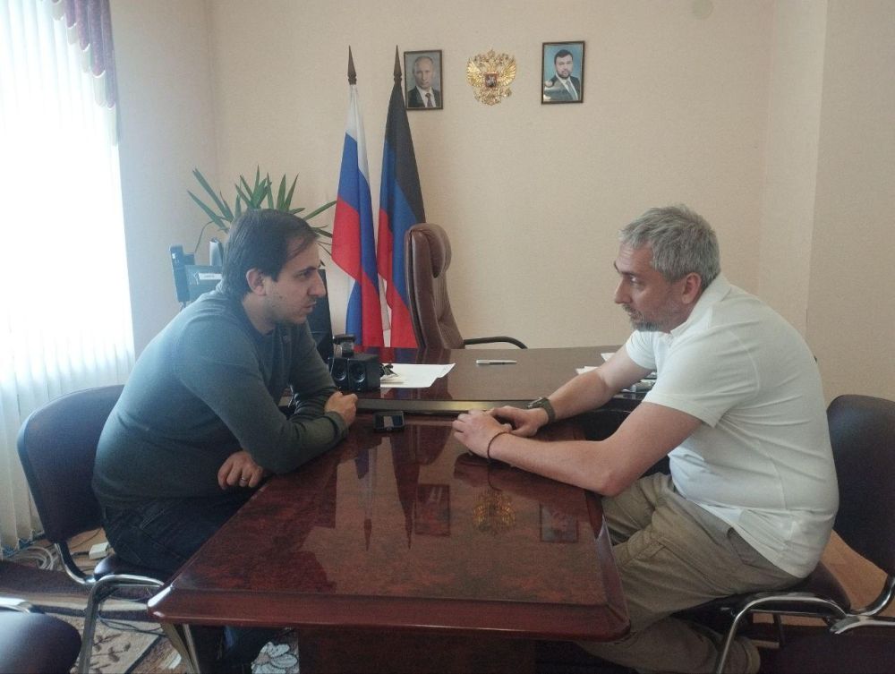 Специалисты аварийной бригады Магаданской области проводят мониторинг инженерных сетей Ждановки