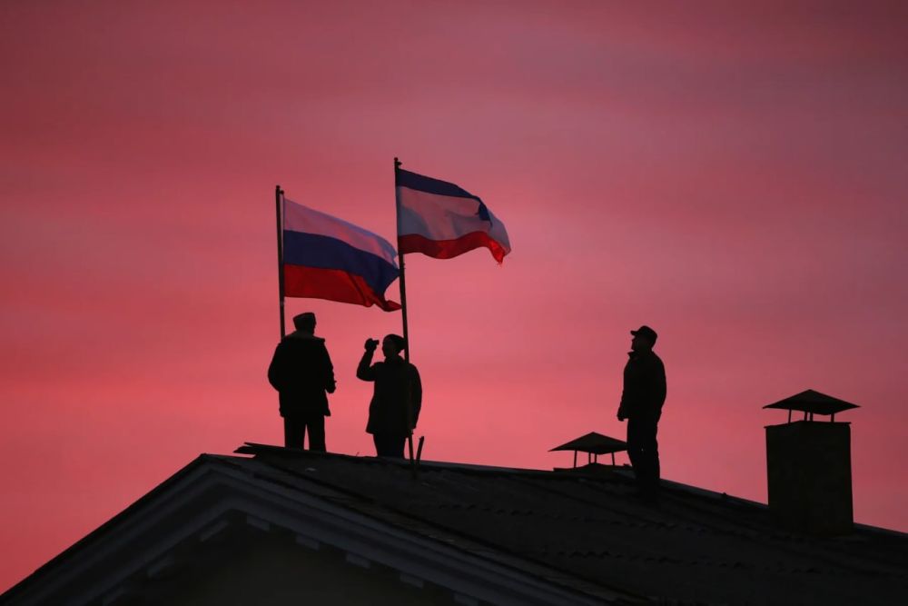 США готовы признать Крым российским в рамках возможного соглашения о прекращении огня между Москвой и Киевом, сообщает Bloomberg