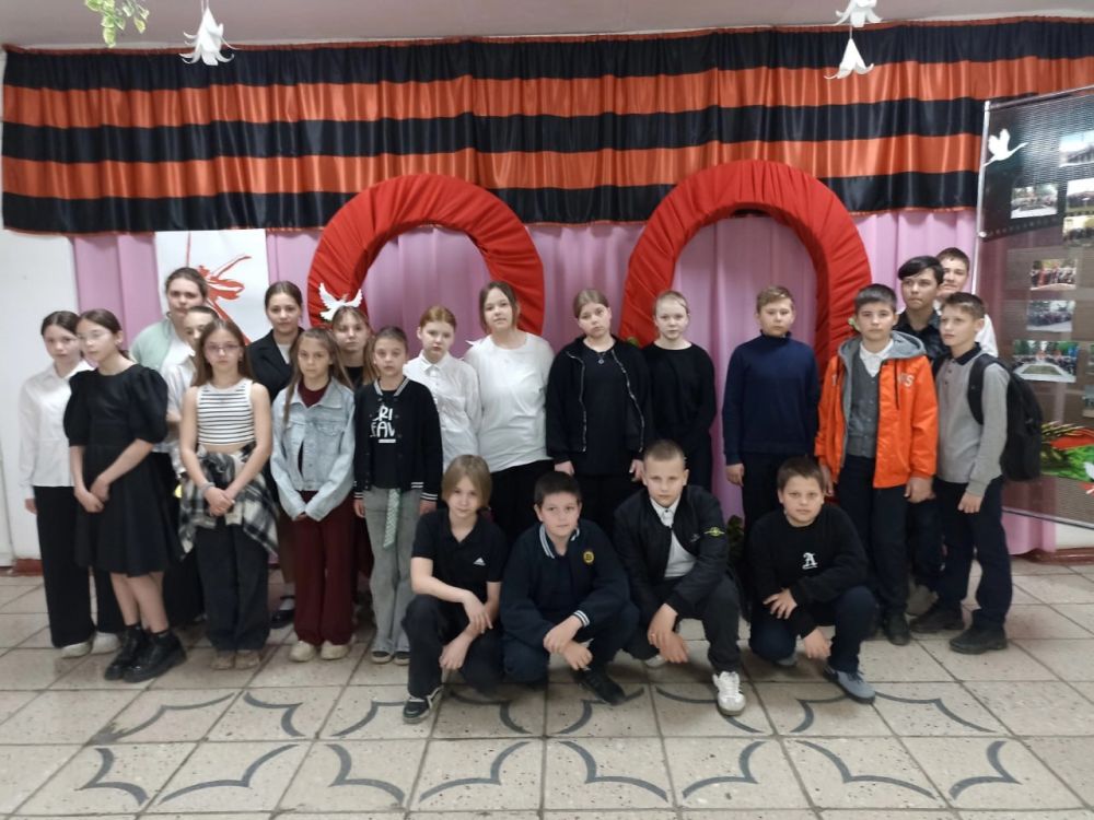 Школьники Ждановки приняли участие во Всероссийских акциях «Кино Победы» и «Дни доброго кино»