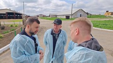 В ходе рабочей поездки в Володарский район Глава ДНР посетил молочно-товарную ферму «Новая Нива» в селе Новокрасновка, где проверил использование выданного в 2023 году гранта от государства в размере 15 млн рублей