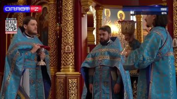 Ханты-Мансийск передал Макеевке икону святителя Нектария