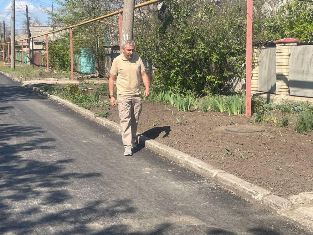 Специалисты Магаданской области завершили ремонт участка улично-дорожной сети в Ждановке