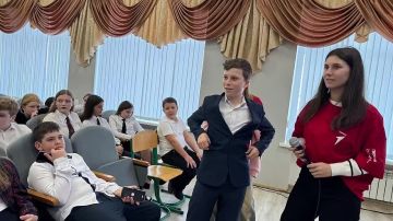 Проект «Навигаторы детства» играет важную роль в системе образования, предоставляя детям и подросткам возможность развивать навыки самостоятельности, творчества и социального взаимодействия