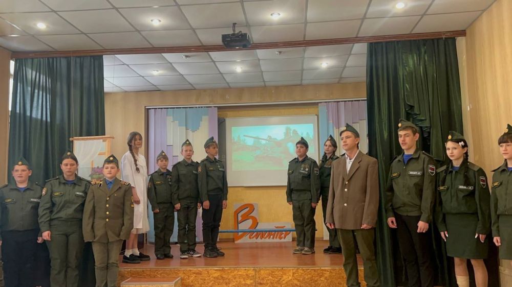 В школе Ждановки прошла защита творческих отчетов «Волонтёрскими дорогами»