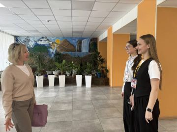 Сегодня, 25 апреля, на открытой площадке на базе ГБОУ "Тельмановская гимназия Тельмановского м.о." состоялся Международный исторический диктант на тему событий Великой Отечественной войны «Диктант Победы»