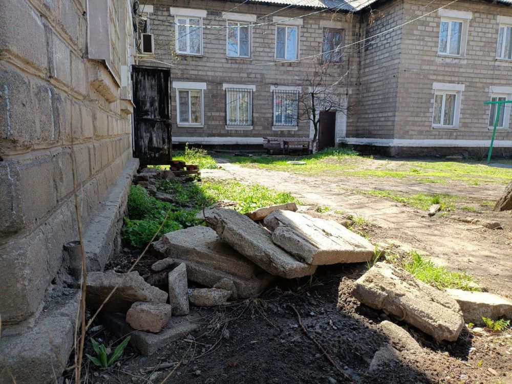 Константин Кузьмин: В октябре 2024 года по поручению Главы ДНР Дениса Пушилина мониторинговые группы по контролю качества водоснабжения заработали во всех муниципалитетах Донецкой Народной Республики