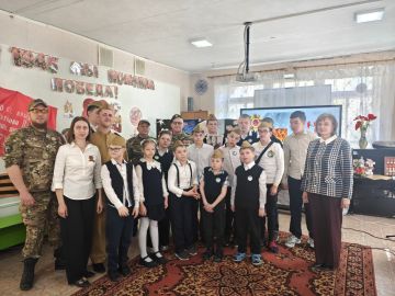 В донецкой школе-интернате прошел открытый урок «Наследники Победы»