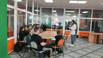 В МБУ «Ольгинский ДК» прошел информационно-исторический час «Жизнь после взрыва», приуроченный 39-й годовщине трагедии на Чернобыльской атомной электростанции