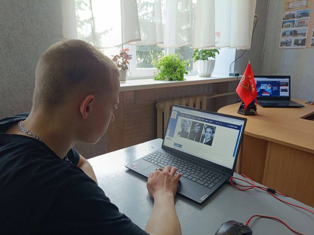 Сегодня в общеобразовательных учреждениях г. Моспино прошла Международная историческая акция «Диктант Победы»