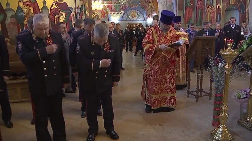 Ирина Волк: В преддверии 9 мая от моих коллег из разных регионов нашей страны все чаще приходят новости о торжественных мероприятиях, посвященных 80-летию Победы в Великой Отечественной войне 1941-1945 годов