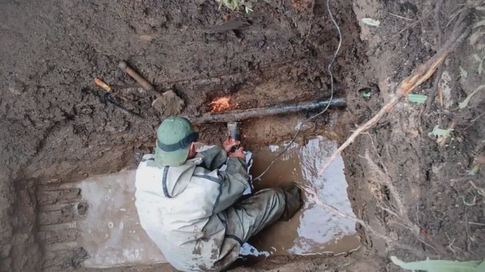 ������� �������: �� ��������� ������ ���������� ������������� ����������� ��� �� ������������� ������� ���������� �������, ����������������� ������������ �������-������������� ��������� ���������� �������, ��������� 16...