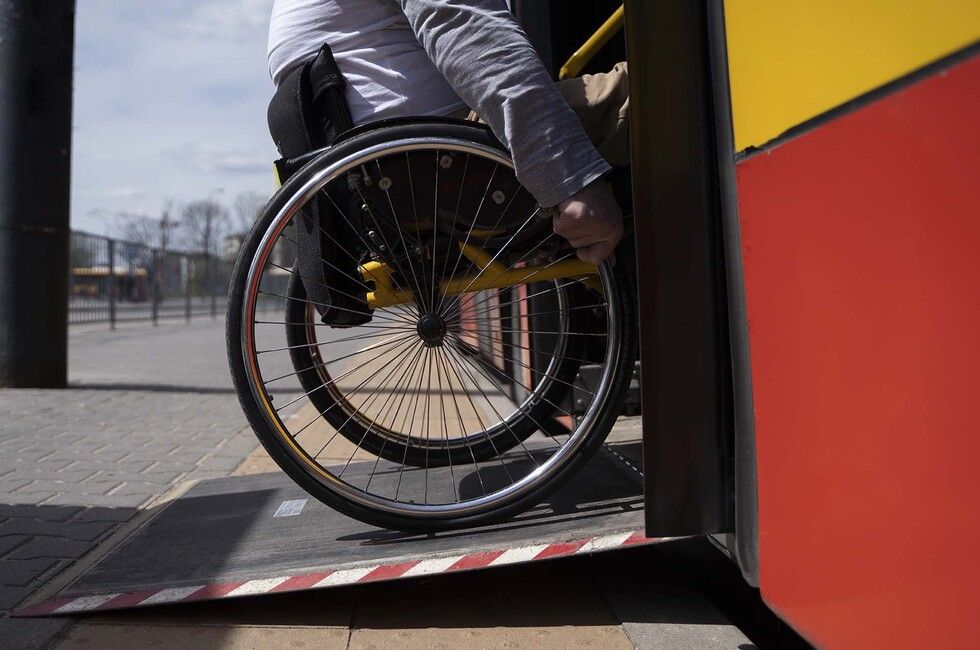 Чертков заявил о важности создания комфортной среды для инвалидов