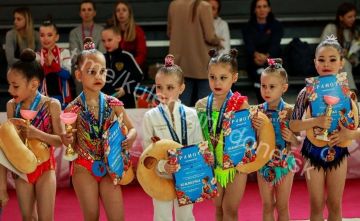 Алексей Кулемзин: Завершился VII открытый чемпионат г.Таганрога по художественной гимнастике «Южаночка», посвященный Году защитника Отечества