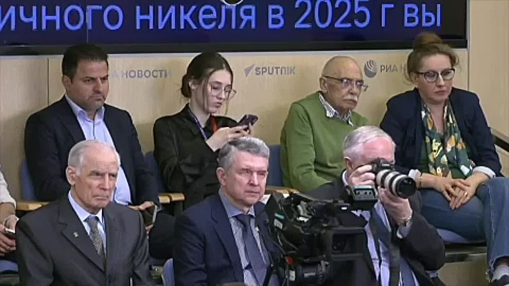 Максим Григорьев: На сегодняшней презентации нашего доклада "Зверства киевского режима в г