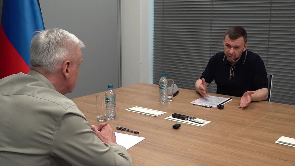 Денис Пушилин: С губернатором Магаданской области договорились расширить программу капитального ремонта социальных объектов в Ждановке