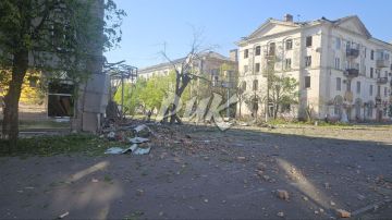 Иван Приходько: Последствия артобстрела центра Горловки со стороны украинских вооруженных бандформирований