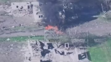 Видеоотчет 14 отдельной гвардейской бригады спецназа группировки "Восток" по утилизации техники нацистов на Южно-Донецком направлении