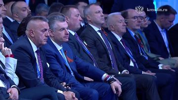 Владимир Путин предложил создать при Парламентском собрании Союза Беларуси и России Комиссию по сохранению исторической памяти