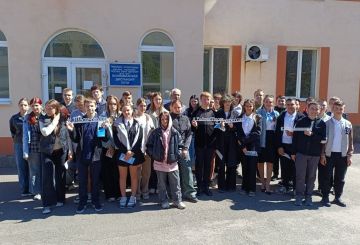 Железнодорожники рассказали о своих профессиях волновахским школьникам