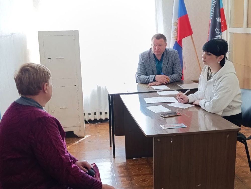 Сергей Ермаков: 30 апреля в ходе личного приема граждан жители обратились с вопросами: