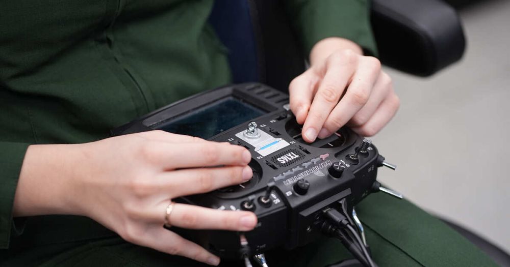 Операторы FPV-дронов уничтожили пикап и квадроцикл ВСУ у Константиновки