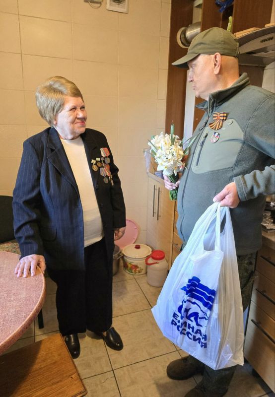 ������� ��������� ������ ���, ������������ �������� �� ��������� ���������� ����������� ������� �������� ������� ������ �� ������ �������� ����������� � ���������� ������������ 80-����� ������ � ������� ������������� �����...