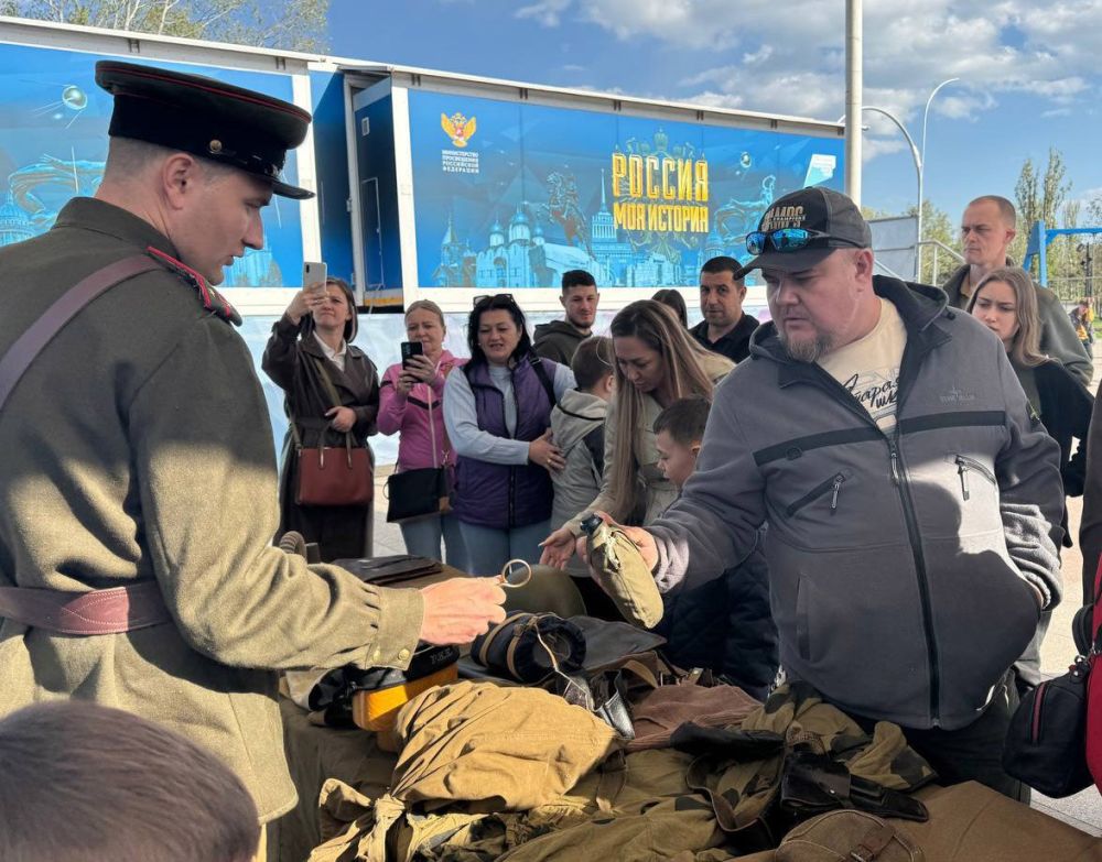 � ��������� � 80-����� ������ ������ ������-������ � ������� ������������� ��������