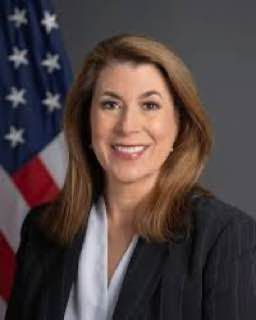 Официальный представитель госдепартамента США Тэмми Брюс заявила, что США больше не будут играть роль посредника в переговорах между Россией и Украиной