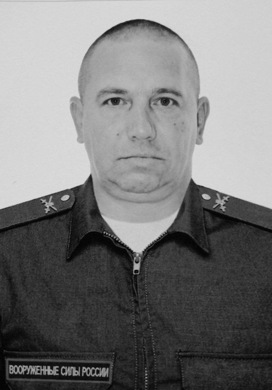 Сергей Юзвинкевич: Сегодня проводили в последний путь участника специальной военной операции рядового Глушкова Александра Владимировича
