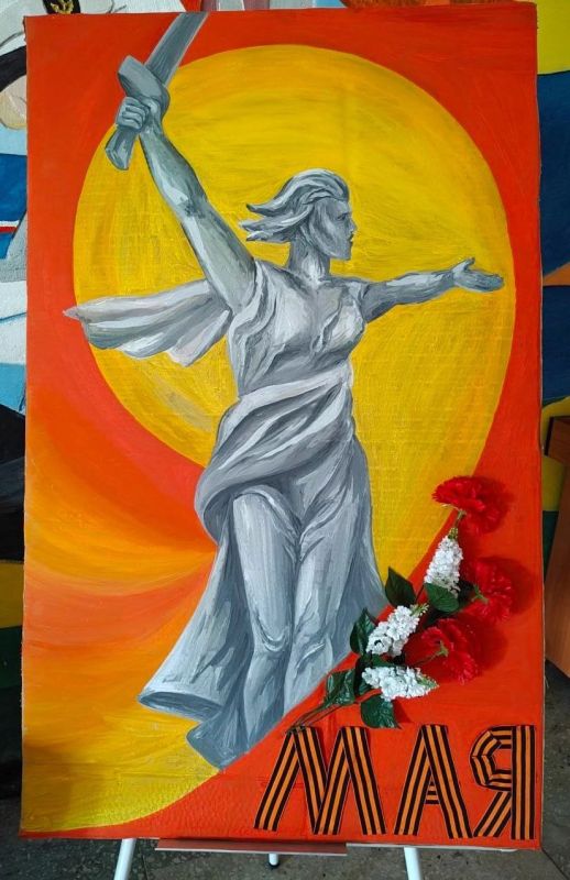 В преддверии Дня Победы, педагогический и детский коллективы МБУДО «Светлодарский ЦДЮТ» посвятили свое творчество Юбилейной дате - 80-летию Победы в Великой Отечественной войне