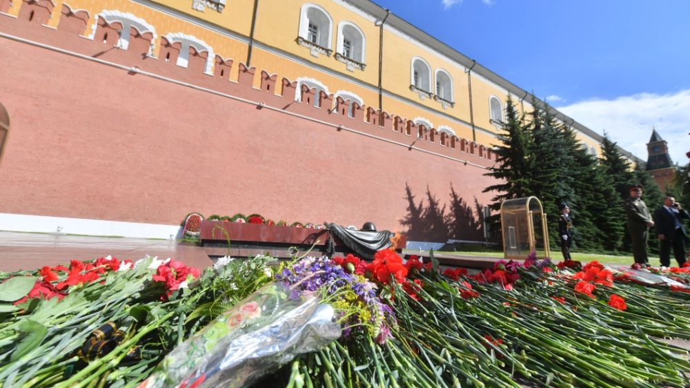 ������� ��������� � ������������ ������� ���� �� ������ ������������ �������