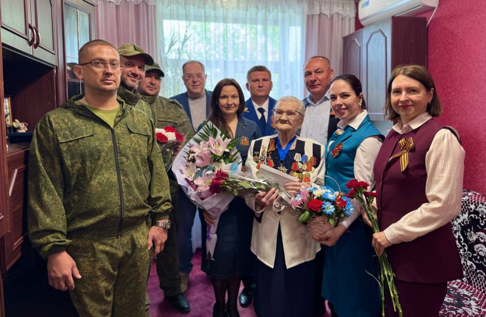 ������ ��������: � ����� 80-� ��������� ������ � ������� ������������� ����� � ������������ ������ ���������� ��������� ��� � ������� ������