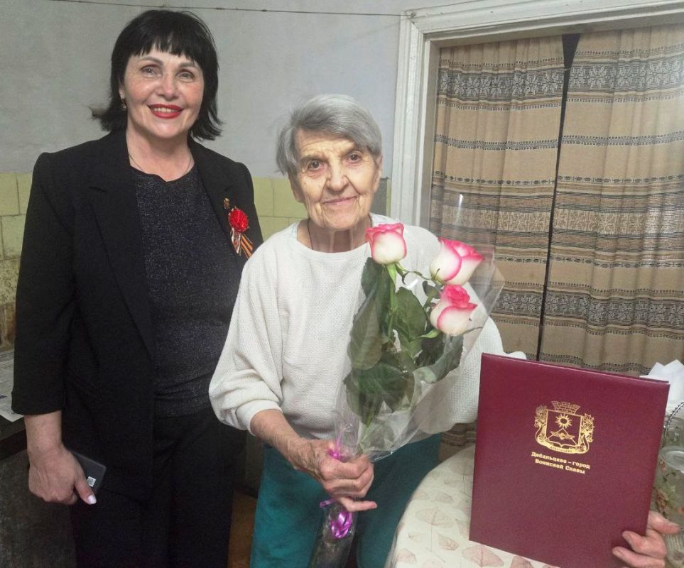 ������ ��������: ����������� ������ ���������� ���������� � 90-������ �������