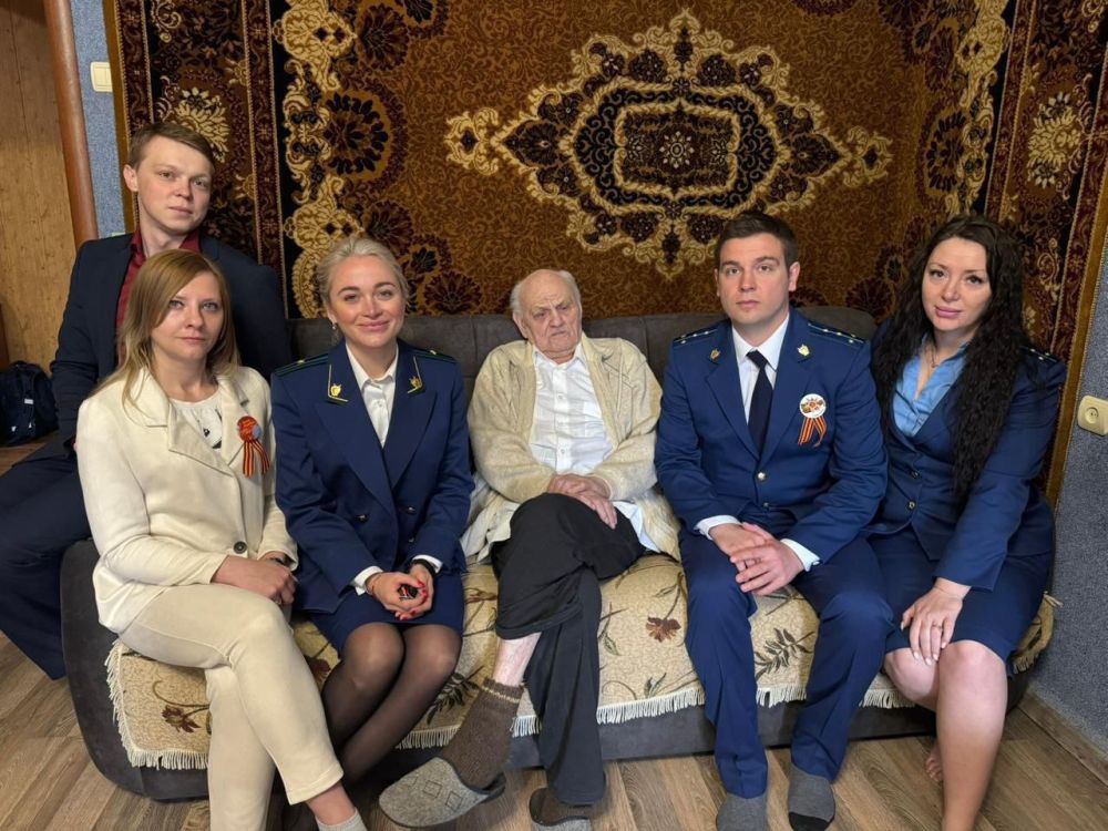 ������� ������: �������, 8 ���, � ���������� 80-����� ������ � ������� ������������� ����� ���������� ����������� ������������ ������ ���������� �������� �������� �������������� ������� � �������� �������� ��������, �������...