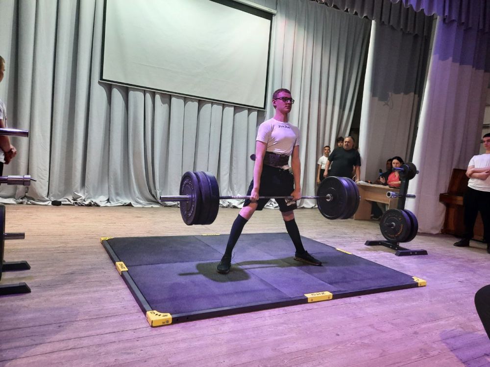 08   . ,     ( )    ,  80-      