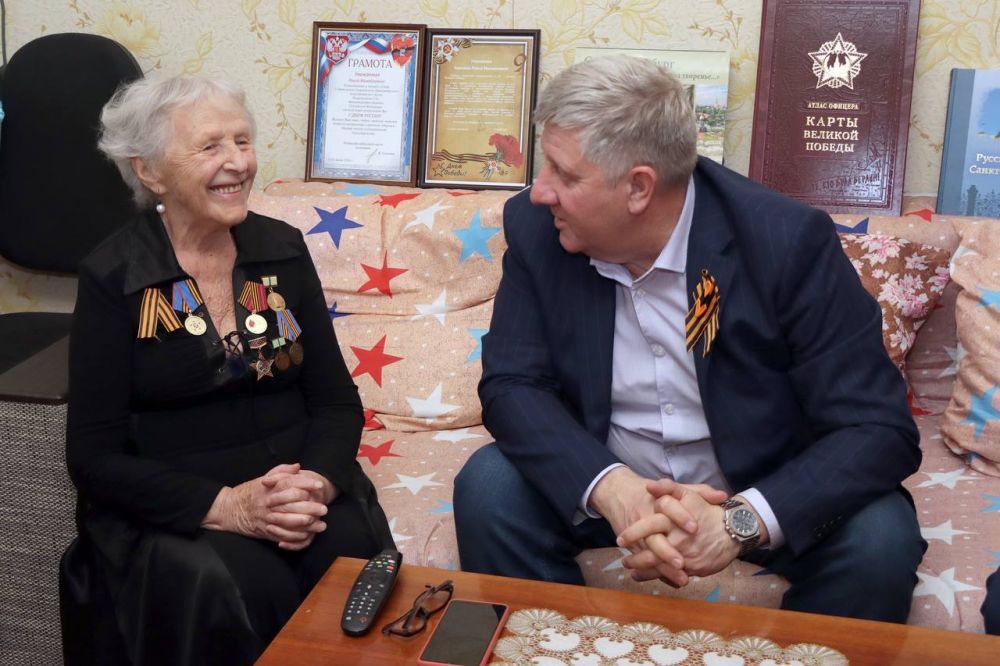 Андрей Чертков: Знаете, нам с вами очень повезло