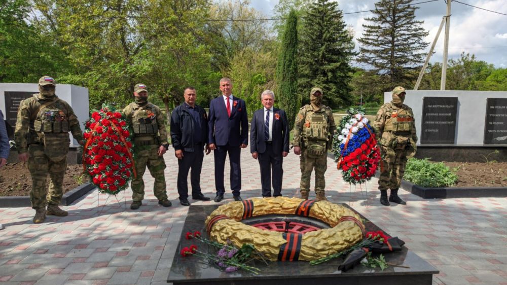 9� ����������� �������� 80-����� ������� ������