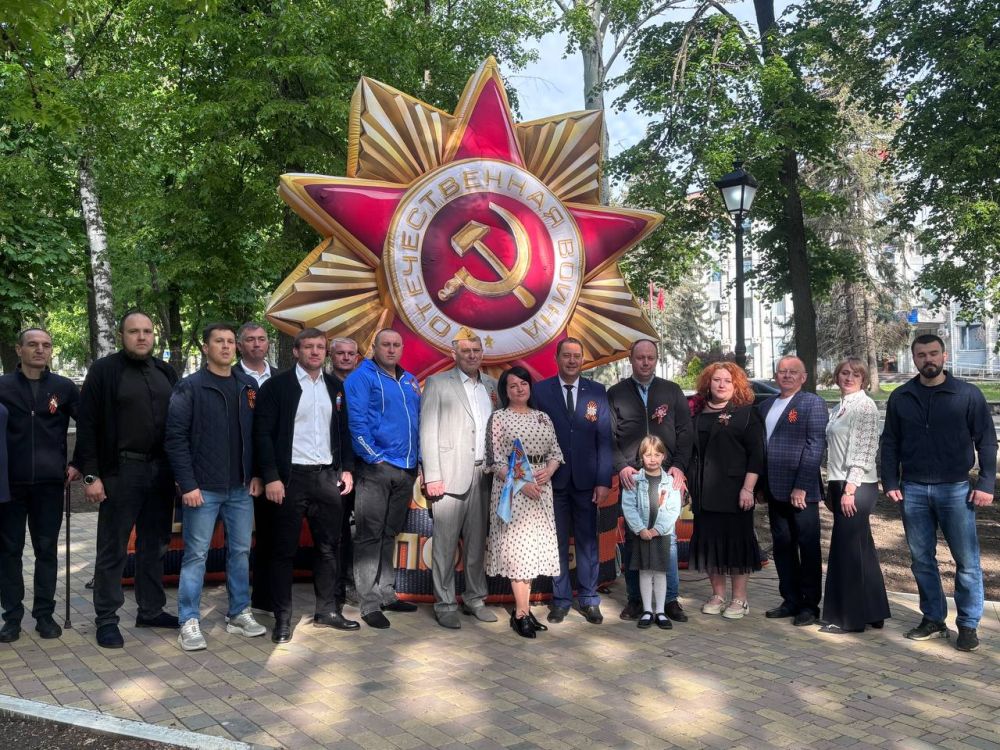 Константин Зинченко: Совместно с председателем Волновахского муниципального совета, депутатом от фракции «Единая Россия» Таймуразом Арсоевым, заместителем главы администрации Волновахского муниципального округа...