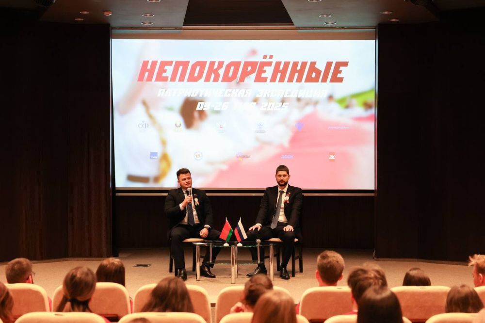 Александр Волошин: #НЕПОКОРЁННЫЕ2025. Минск. Живая память поколений Сегодня в Музее Великой Отечественной войны в Минске вместе с членом Совета Республики Национального собрания Республики Беларусь Александром Лукьяновым...