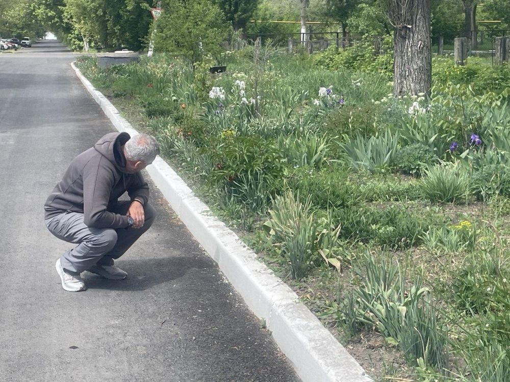 Специалисты Магаданской области завершили ремонт участка дорог в Ждановке