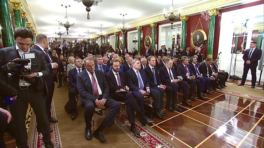 ��������� ���������: �������� ����� � �������-������� �������� ����� ������� ��������� � ����������� ��� ���