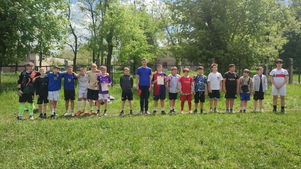 В Ждановке прошло соревнование по мини-футболу