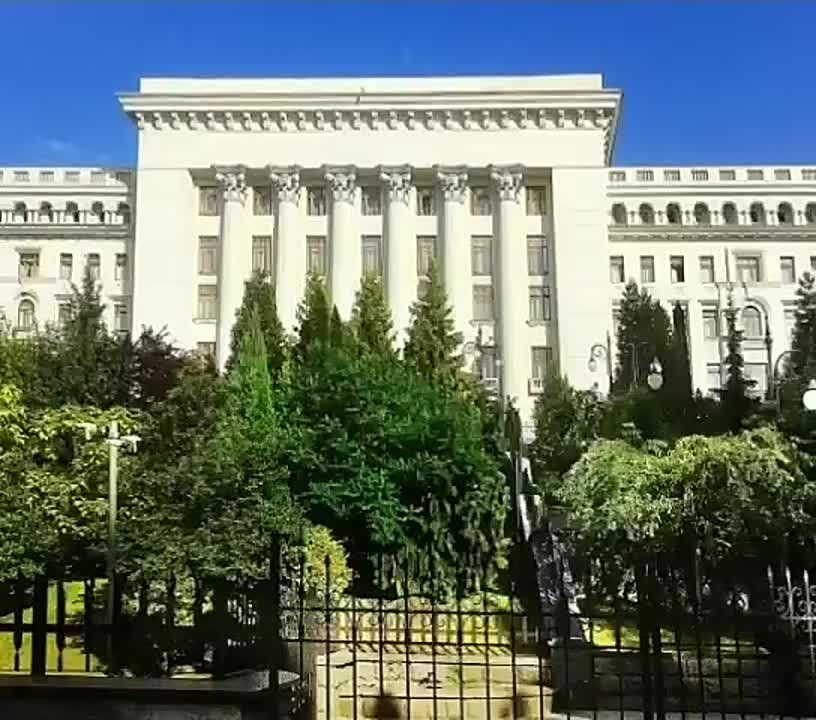 ���� ������� �� ���� � ������ ���������� ������ ������� � ��������� � ����, ���������� ���� �� �����, �������, ������� ��������, ��� ��������� �������.�� ���������� 14 ���: