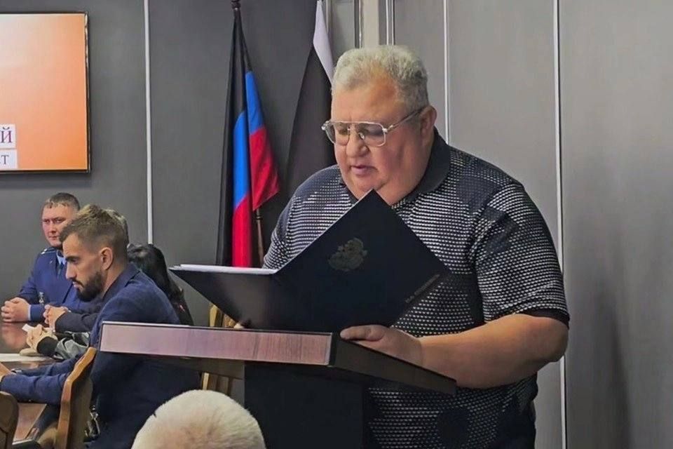 В Енакиево ДНР избрали нового главу городского округа