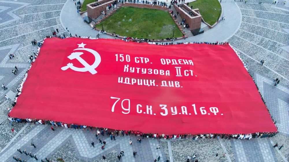 Александр Волошин: #НЕПОКОРЁННЫЕ2025. Москва — снова точка объединения В 1941 году у ворот Москвы стоял враг и был уверен, что сломит нас