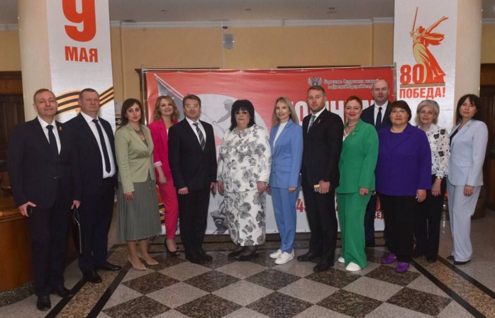 В рамках визита делегации Казначейства России во главе с заместителем руководителя Федерального казначейства Александром Демидовым в Донецкую Народную Республику в очном формате проведено заседание Совета руководителей...