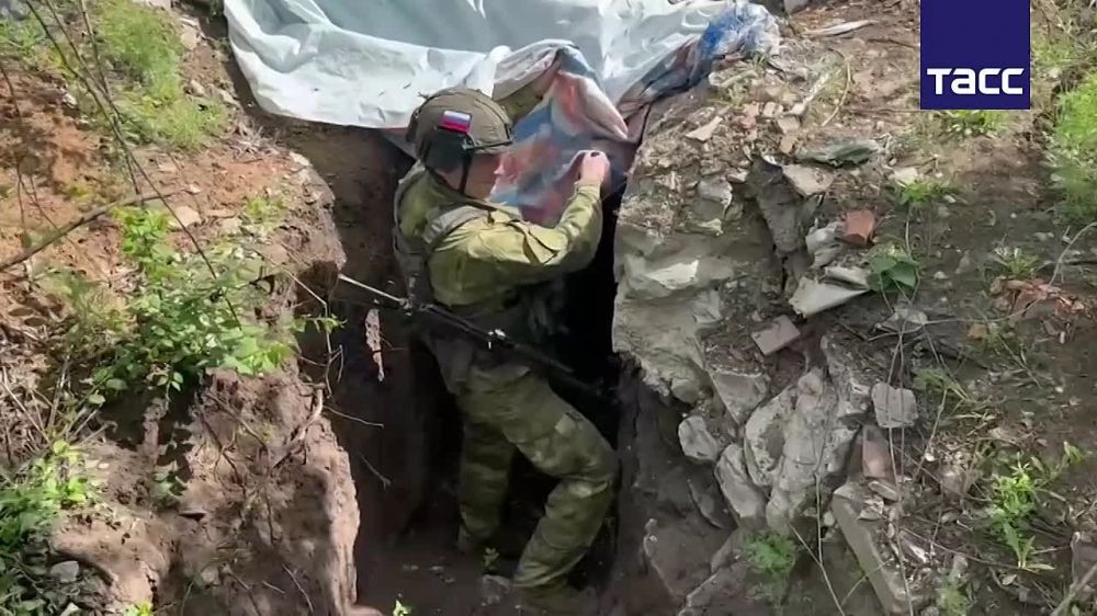 Крупный тайник с оружием и боеприпасами образца НАТО обнаружили в районе Курахова