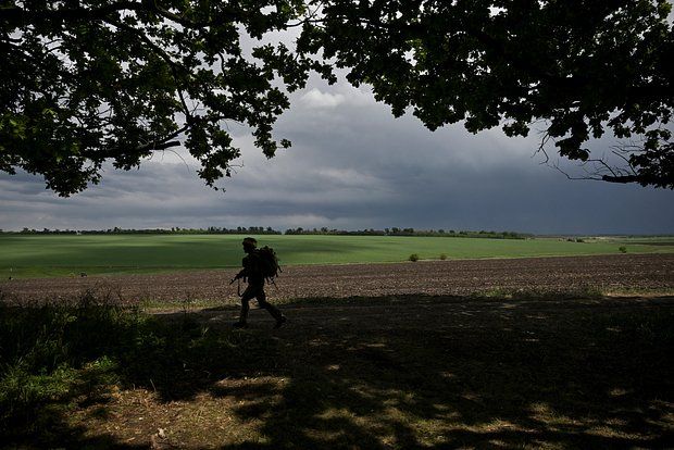 Полковник запаса ЛНР Киселев: ВСУ не эвакуировали раненых из Богатыря в ДНР